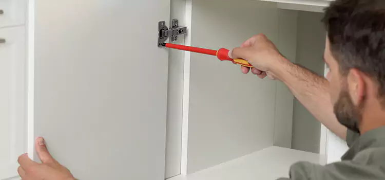 Screen Door Hinge Repair Copiague